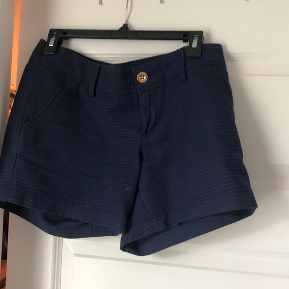Navy shorts - Picture 1 of 3